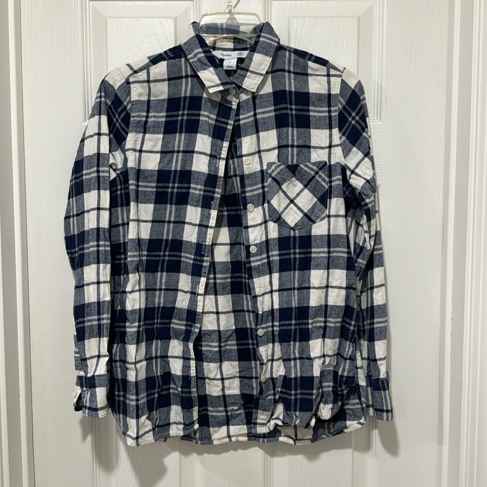 Old Navy navy plaid shirt small